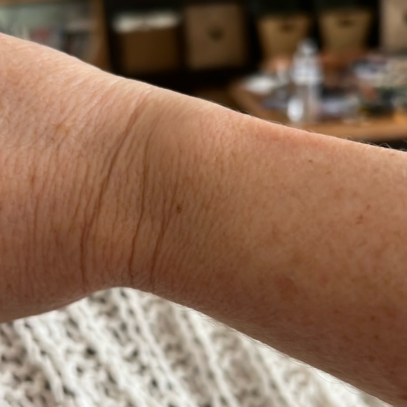 Tiffany and co love bracelet - Picture 4 of 8